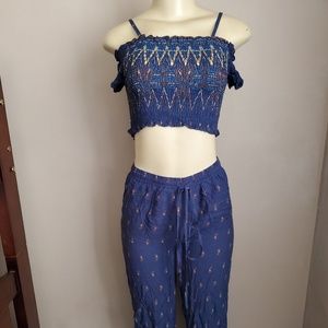 Parley pointed woven womens pants and crop top set